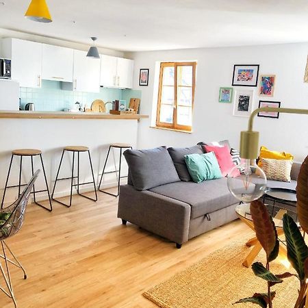Charming Apartment Basel Border - 3 Bedrooms Hegenheim Экстерьер фото